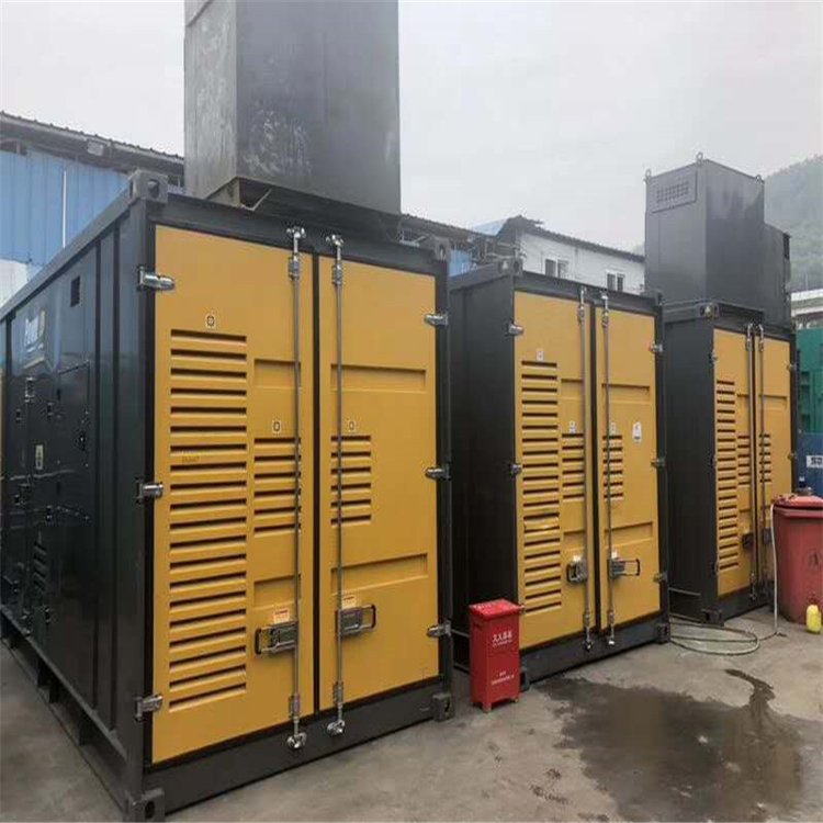 平泉温度变化对不同类型欠压保护装置的可靠性影响有何差异？